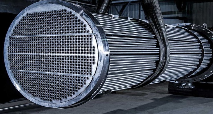 ورق استیل 321 در صنایع پتروشیمی و پالایشگاه (کورهها، مبدلهای حرارتی، لولهها)