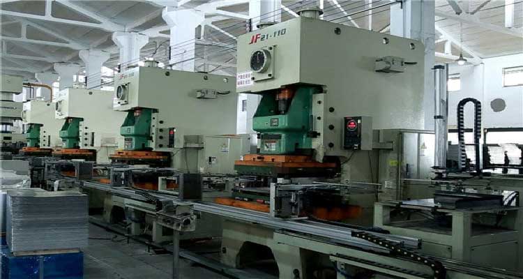 ورق استیل از شروع (ساخت) تا پایان (پرداخت کاری نهایی)